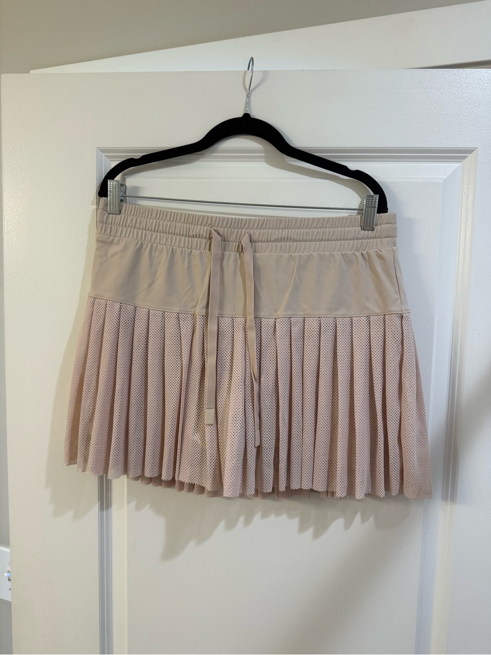 JoyLab Pleated Mini Skirt in Light Blush